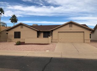 1894 Leisure World, Mesa, AZ 85206