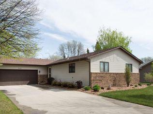 2707 Southgate Dr S, Fargo, ND 58103