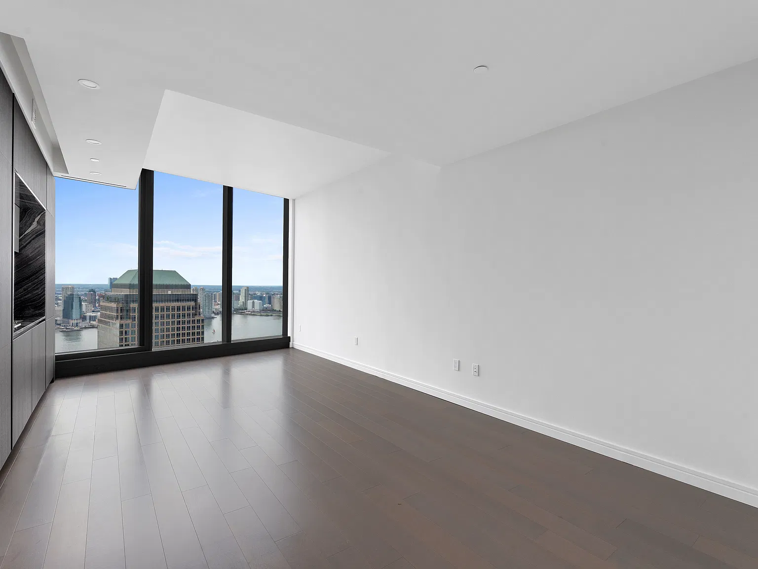 125 Greenwich Street — Photo 3