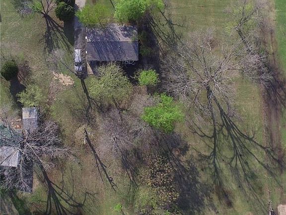 2nd image of 310 Ash Dr