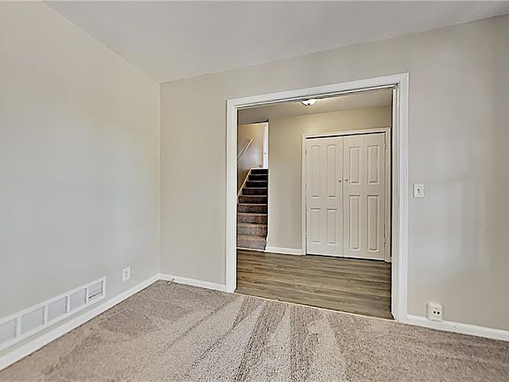 5th image of 904 Hargett Ct