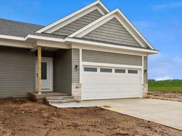 1003 Highland Trl, Solon, IA 52333