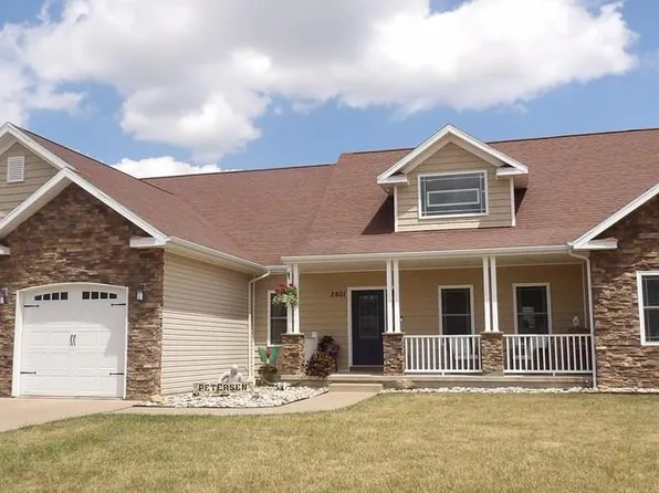 2801 Weatherbrooke Dr, Kirksville, MO 63501