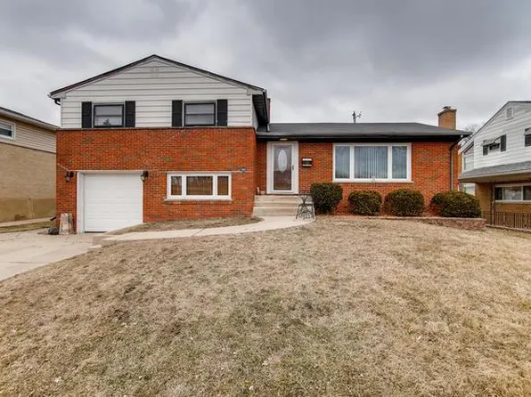 321 Andy Dr, Melrose Park, IL 60160