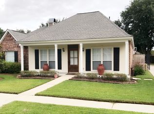 10422 E Springwind Ct, Baton Rouge, LA 70810