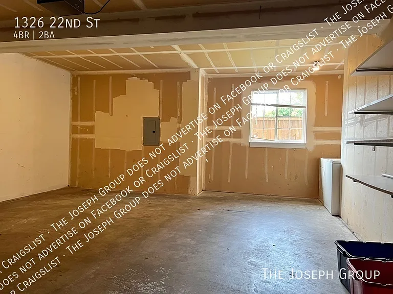 1326 22nd St — Photo 17
