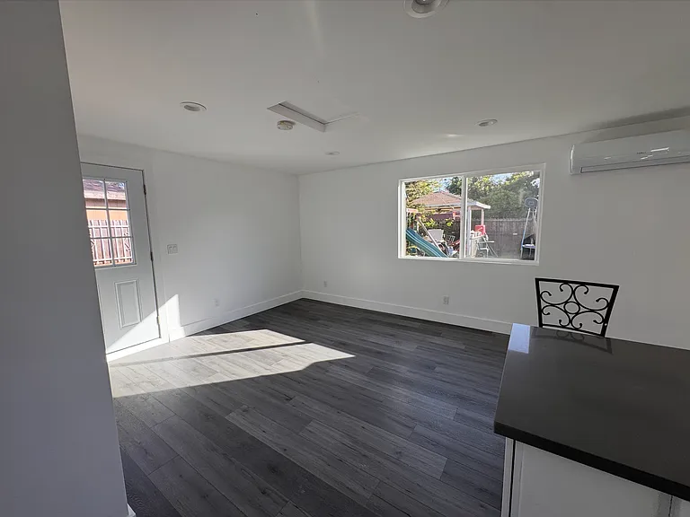 13620 Chase St — Photo 8