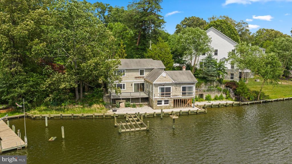353 South Dr, Severna Park, MD - View 2