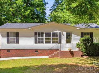 134 Knight N Gail Dr, Mooresville, NC 28115