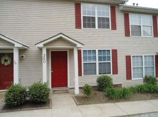 360 Oxford Dr, Winchester, KY 40391