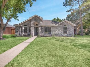 8117 McGuire St, Rowlett, TX 75088