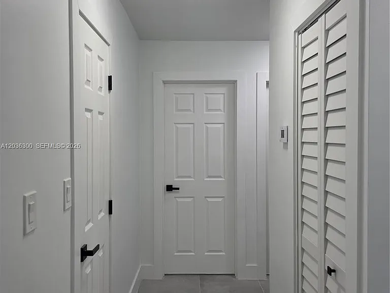 1565 Thumb Point Dr — Photo 31