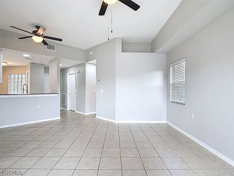 12151 Summergate Cir #R101 — Photo 8