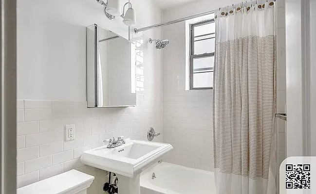 Rented by Voro New York | media 9