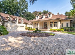 2 Kittiwake Ln, Savannah, GA 31411