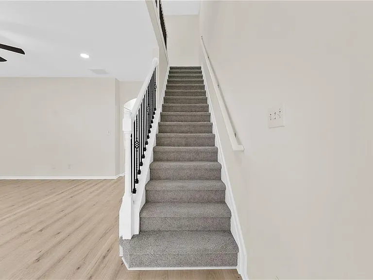 318 Knelston Oak Dr — Photo 19