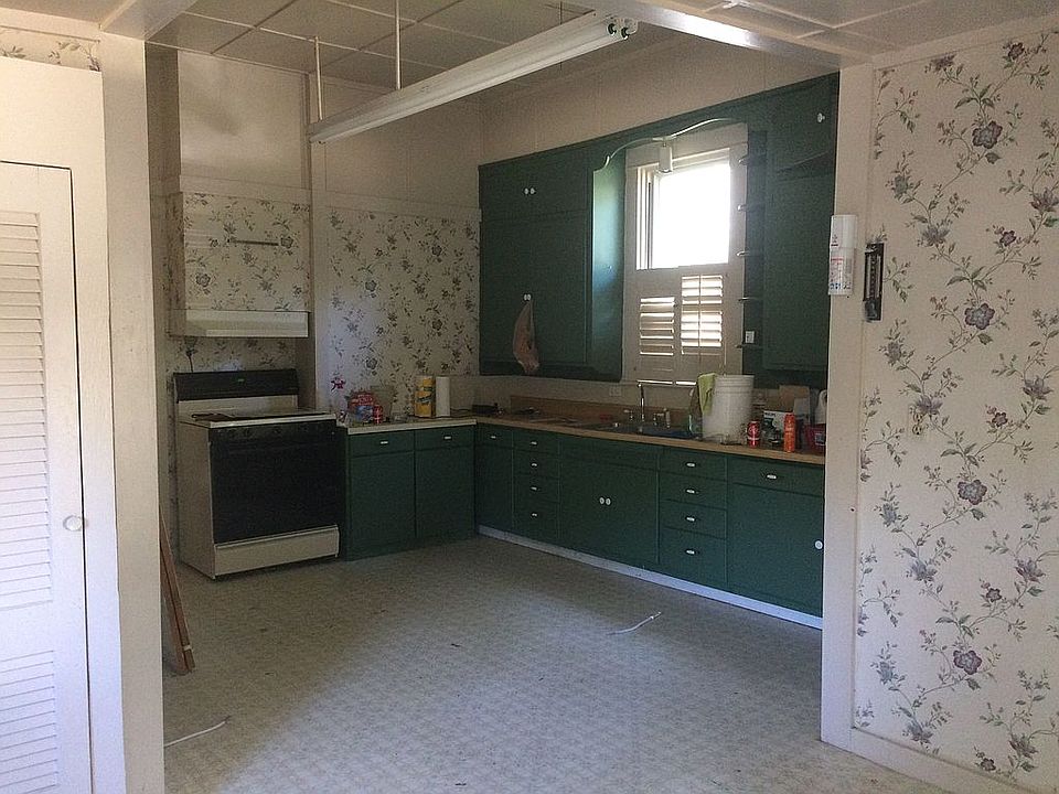 1st image of 1303 E Garnett St