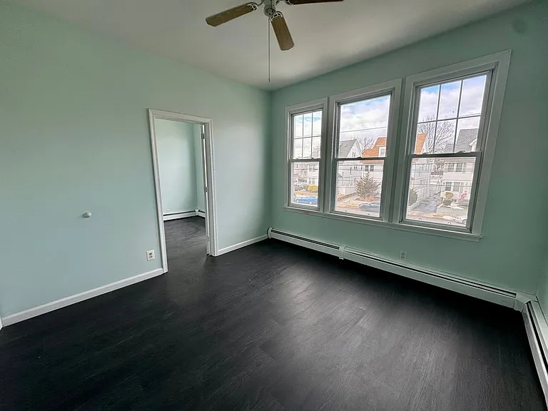 318 Ampere Pkwy #2 — Photo 15