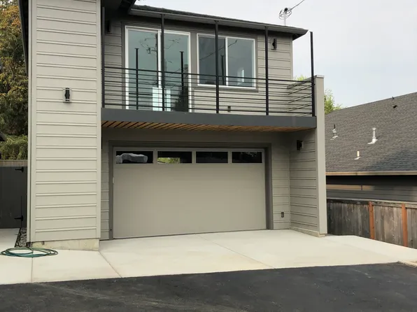 13978 NW Pioneer Rd Unit B, Portland, OR 97229