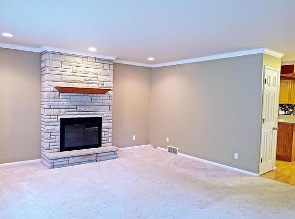 2nd image of 8920 Meadow Ln