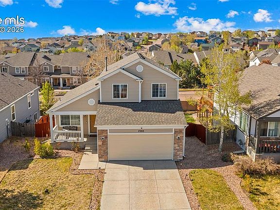 3rd image of 7505 Dobbs Dr
