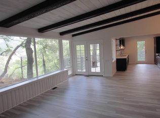 145 N Ventura Ave, Oak View, CA 93022