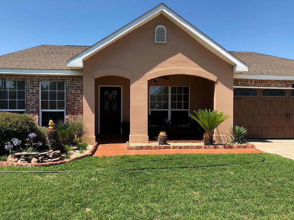 1st image of 5029 Heritage Ln