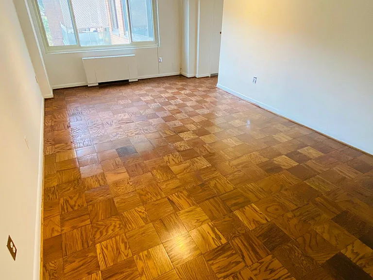 4201 Cathedral Ave NW #622 — Photo 17