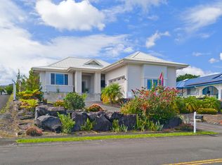 378 Kahikini St, Hilo, HI 96720