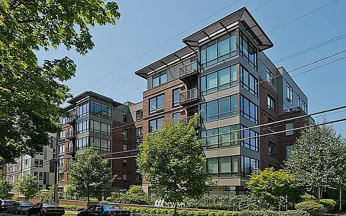 4547 8th Ave NE #405 Photo 1 4547 8th Ave NE #405 Photo 1