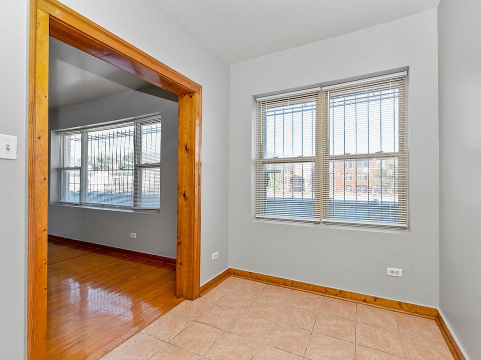 2nd image of 3014 W 63rd St #205