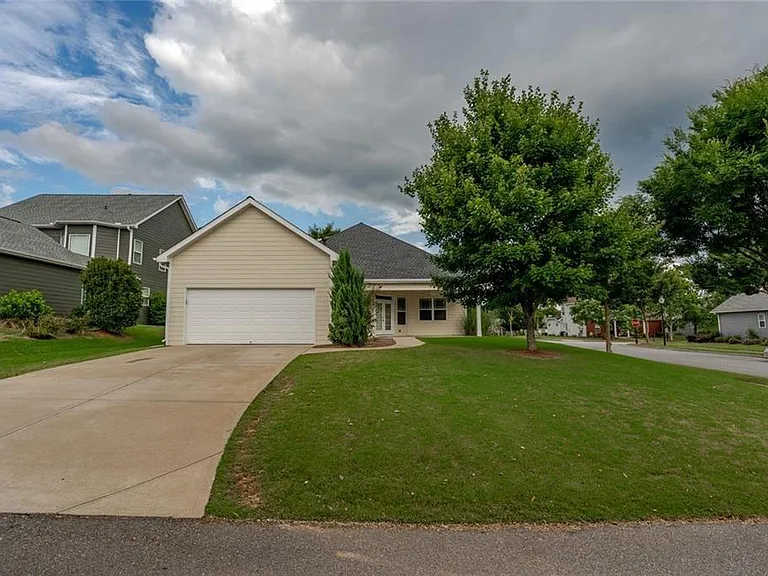210 Harmony Lake Dr — Photo 34