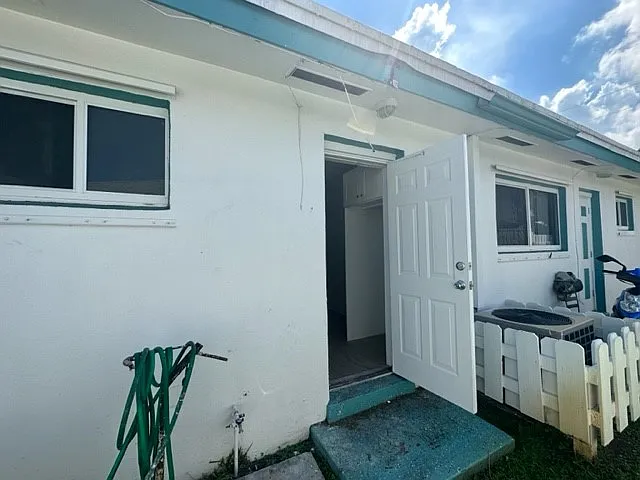 5911 NE 18th Ave — Photo 25