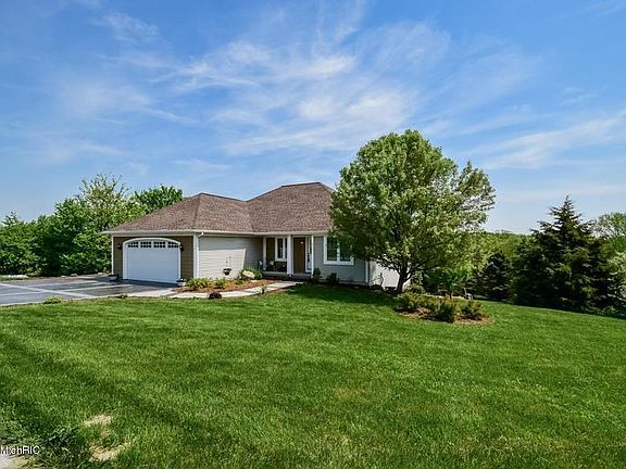 2nd image of 4799 Deerhaven Park Dr