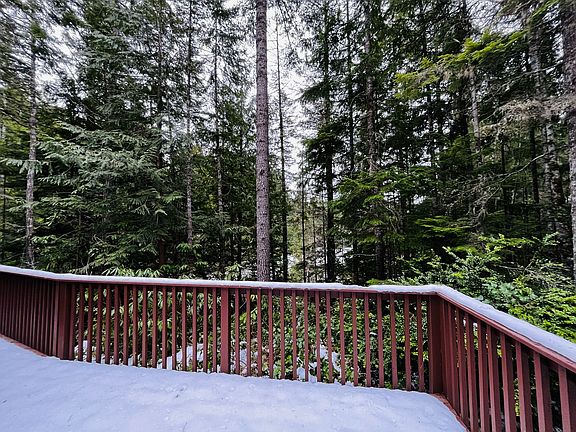 2nd image of 6686 Calumet Dr NW