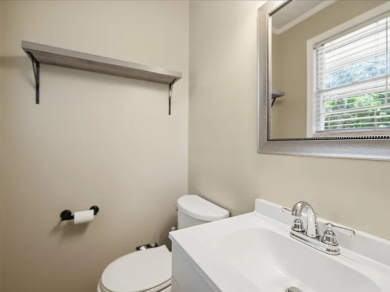 1007 Greenleaf Rd — Photo 16