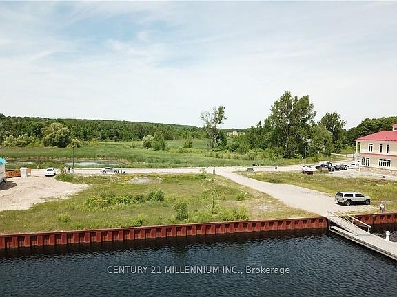 2nd image of 19 Dock Ln