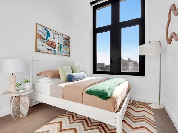 98-81 Queens Boulevard 6A image 3 of 12