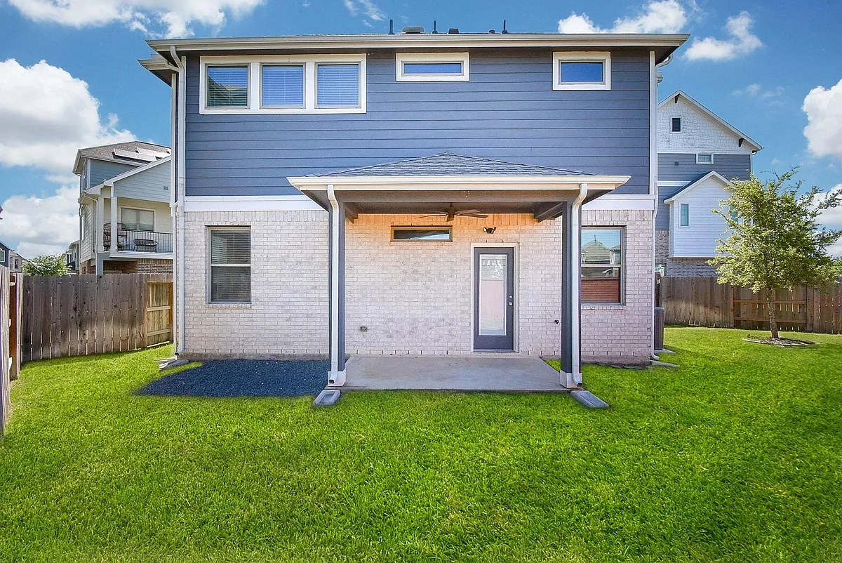 Building Photo - 7643 Green Bulrush Way