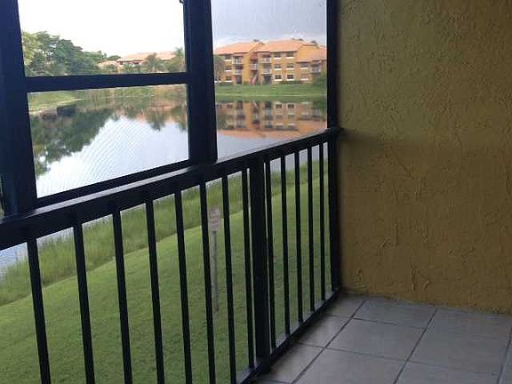 2nd image of 15470 SW 82nd Ln APT 323