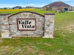 60 Monte Vista St, Victoria, TX 77905