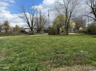 1550 Nall St, Kingsport, TN 37664