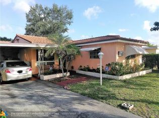 2411 N 57th Way, Hollywood, FL 33021
