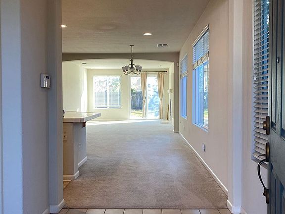 4th image of 9805 Caygoude Ct