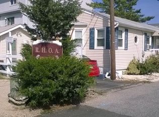 13 E Rutherford Ln, Lavallette, NJ 08735
