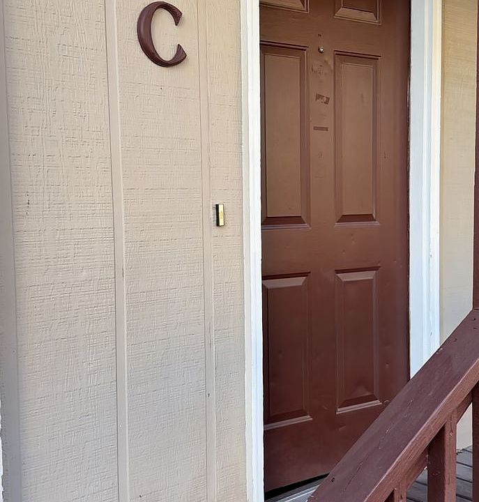 1106 & 1108 S JOPLIN APARTMENTS 11061108 S Joplin Ave Pittsburg KS