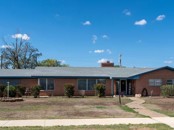 820 W Missouri St, Floydada, TX 79235