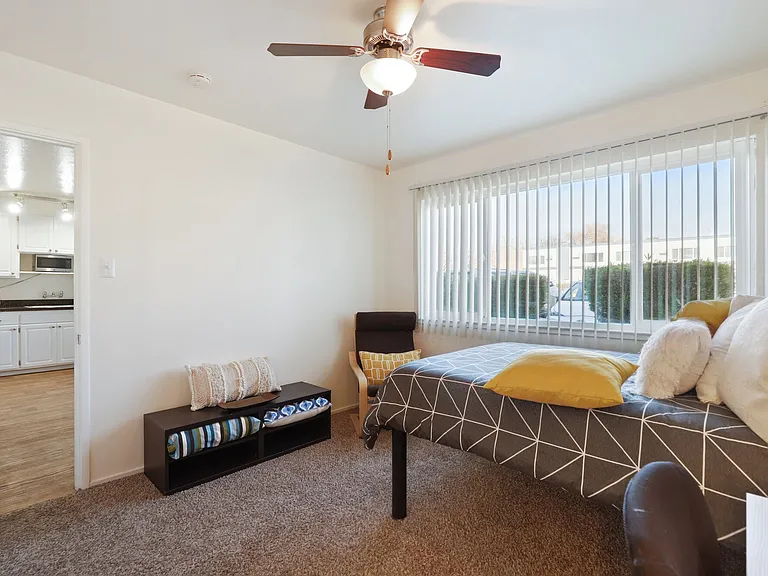 Academy Lane Apartment Homes — Photo 20