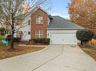 3406 Bardwell Rd, Greensboro, NC 27410