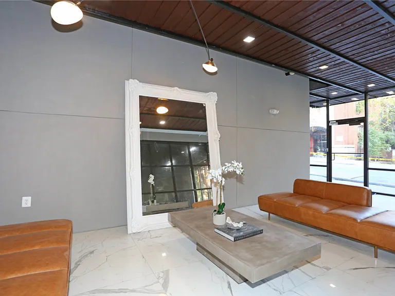 824 N Calvert St — Photo 66